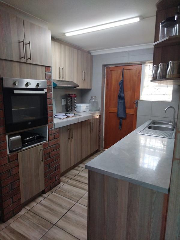 2 Bedroom Property for Sale in Portlands Western Cape